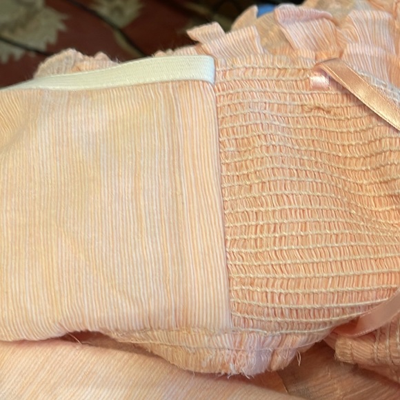 🌺 BOUTIQUE; Feminine & Flirty “BARBIE” Cotton Peach Ruffle Dress in Misses XS! - Picture 6 of 6